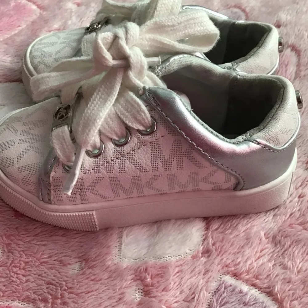 Michael Kors Toddler girl shoes (size 5)